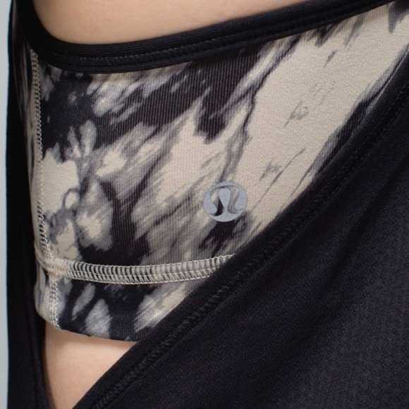 Lululemon No Limits Tank - Picture 3 of 4